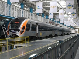 Маршрут поезда Интерсити Киев-Львов могут продолжить до Польши