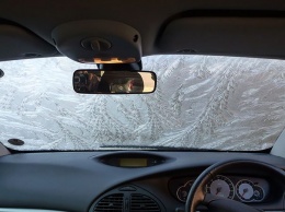 28 фото, как зима превращает автомобили в произведения искусства