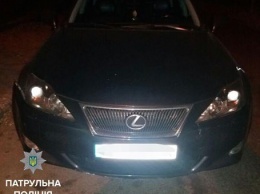 В Запорожье со стоянки ночного клуба угнали Lexus