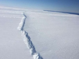 Ученые: Ключевой ледник в Антарктиде разваливается изнутри