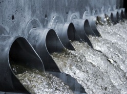 Запорожские предприятия заплатили за воду 143 миллиона