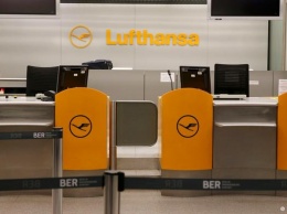 Lufthansa отменит во вторник и среду 1700 рейсов из-за забастовки пилотов