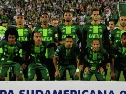 В Колумбии разбился самолет с бразильской футбольной командой "Шапекоэнсе"