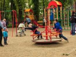 Одесские общественники пересчитают детские площадки