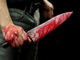 Житель Каменского ударил ножом в живот жительницу Днепра
