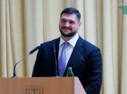 "Я отдал все, что у меня было" - губернатор Савченко поздравил волонтеров с их праздником