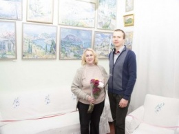 В Ялте открылась выставка «Гармония цвета» художника Андрея Вдовенко, приуроченная к Международному дню инвалидов