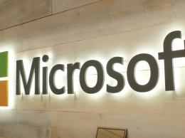 Microsoft не планирует отказываться от разъема 3,5 мм