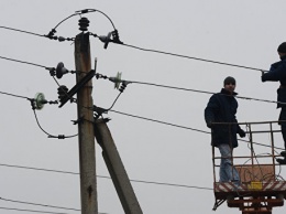 Шеремет: в Крыму из-за сильного ветра рвутся провода, энергетики быстро устраняют повреждения
