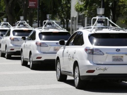 Беспилотный автомобиль Google впервые попал в ДТП с пострадавшими
