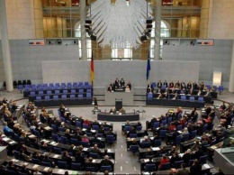 За начало переговоров по Греции проголосовал парламент Германии