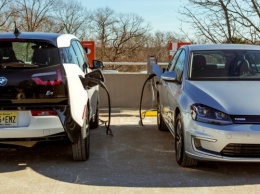 BMW и VW объединились для постройки электрозарядных станций в Европе
