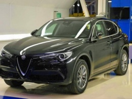 В сети появились первые фотографии внедорожника Alfa Romeo прямо с завода