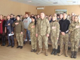 В Покровске отметили день Вооруженных Сил Украины и Международный день волонтеров