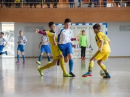 В Днепропетровской области стартовала первая областная детская лига по мини-футболу (ФОТО)
