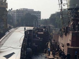 Авария фрегата в Индии: появились фото инцидента
