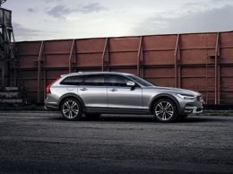 Вседорожному универсалу Volvo добавили мощности