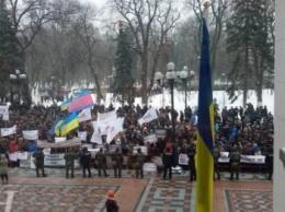 Полтавские пенсионеры силовых структур присоединились к митингу у здания Верховной Рады