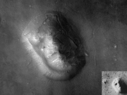 На Марсе обнаружена статуя с женским лицом