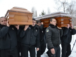 В Броварах похоронили погибших в перестрелке полицейских из Княжичей