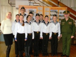 В ялтинском санатории «Дюльбер» провели детский семинар по спасательной и военно-морской подготовке