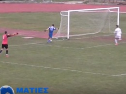 Промах года: футболист не смог забить гол с 10 сантиметров - опубликовано видео