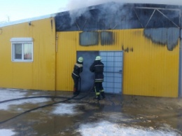 На Киевщине едва не сгорел супермаркет