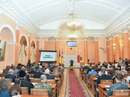 Отчет Труханова перед одесситами: аплодисменты стоя и троллинг Саакашвили (фото)