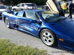 Суперкар Lamborghini Diablo попал в аварию в США