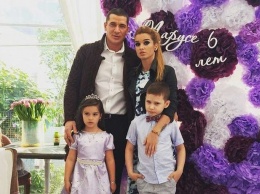 Ксения Бородина рассказала об отношении своей дочери к отчиму