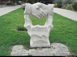 В Крыму установят памятник примирения