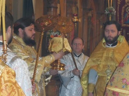 Епископ Бердянский и Приморский Ефрем отмечает день рождения