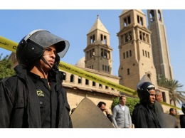 В МВД Египта обнаружили сходства между терактами у церкви и на КПП в Каире