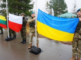В Польше начались командно-штабные учения с участием военных с Литвы и Украины