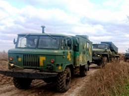 В Херсонской области артиллерийские подразделения провели тренировочный марш