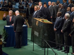 Официально: новый генсек ООН принес присягу перед Генассамблеей