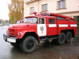 В Санкт-Петербурге неизвестный поджег авто медика