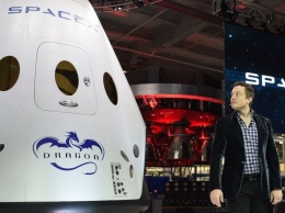 SpaceX перенесла первый пилотируемый полет аппарата Dragon на 2018 год
