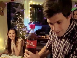 Coca-Cola выпустила бутылки с возможностью записи голосовых сообщений