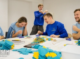 Студенты Украинской академии лидерства объединили усилия с проектом «День неожиданного счастья» в Николаеве