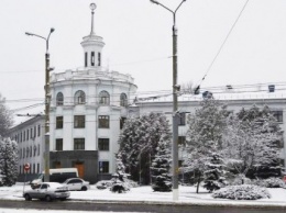 Работники Сумского НПО пикетируют «Нефтегаз», требуя отставки Андрея Коболева