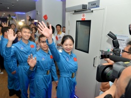 180 дней в запечатанной капсуле: итоги китайского «полета в космос»