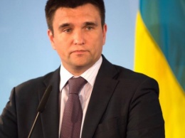 МИД: Украина подготавливает дополнения к антироссийским санкциям