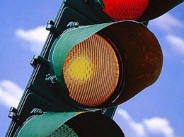 Восемь светофоров обезопасили улицу в Запорожье
