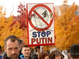 "Навалять всем миром пи**юлей": боец АТО призвал "вцепиться в глотку" России