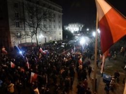 Главное за ночь: ложь Путина и протесты в Польше