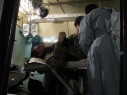 В Днепро направили еще два борта с ранеными в зоне АТО военными