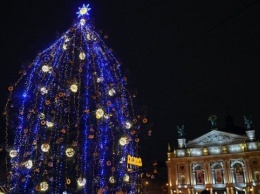 Во Львове официально начался цикл новогодних и Рождественских празднований