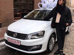 Ольга Бузова дарит подписчикам Volkswagen Polo