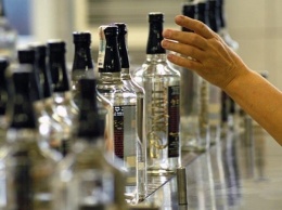 Несмотря на решение АМКУ, Киевсовет не отменит запрет на продажу алкоголя
